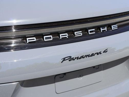 Slate Gray 2025 Porsche Panamera 4