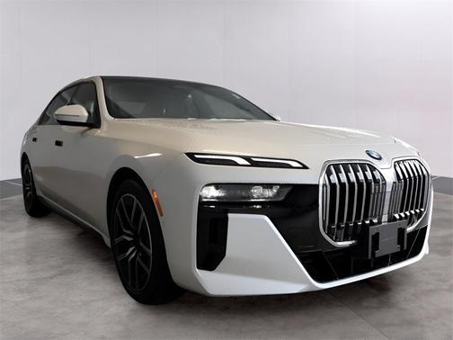 2024 BMW 740 i xDrive