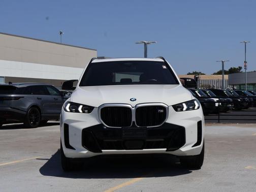 Alpine White 2026 BMW X5 M60i