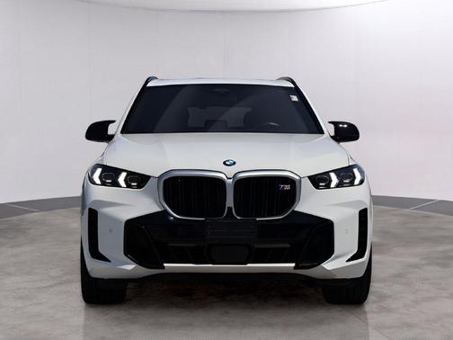 Alpine White 2026 BMW X5 M60i