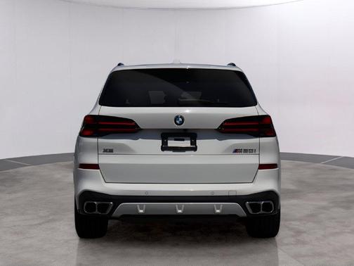 Alpine White 2026 BMW X5 M60i