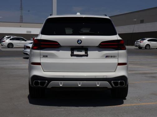 Alpine White 2026 BMW X5 M60i