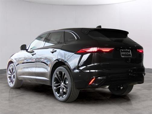 2026 Jaguar F-PACE P250 R-Dynamic S