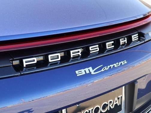 2025 Porsche 911 Carrera