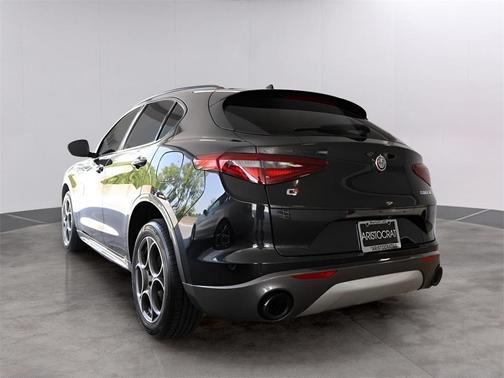2022 Alfa Romeo Stelvio Ti