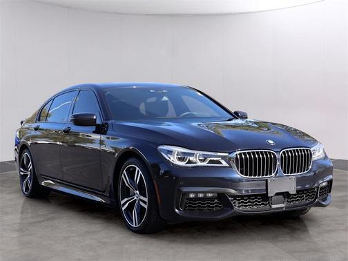 2019 BMW 750 i xDrive