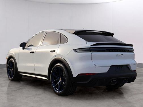 2024 Porsche Cayenne Turbo GT