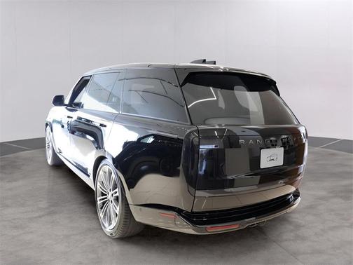 2025 Land Rover Range Rover AUTOBIOGRAPHY