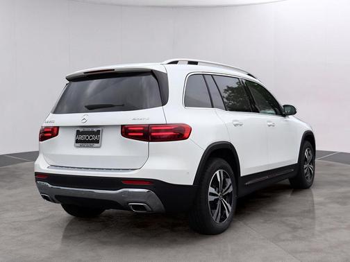 2025 Mercedes-Benz GLB 250 Base 4MATIC