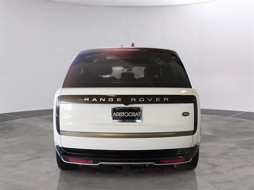 2023 Land Rover Range Rover P400 SE