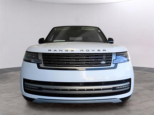 2023 Land Rover Range Rover P400 SE