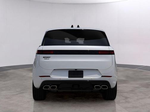 Ostuni Pearl White 2025 Land Rover Range Rover Sport P530 Autobiography