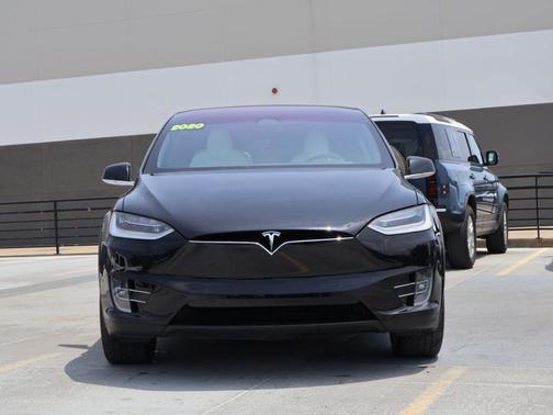 2020 Tesla Model X Long Range