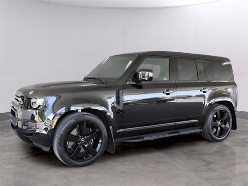 2025 Land Rover Defender P525 V8