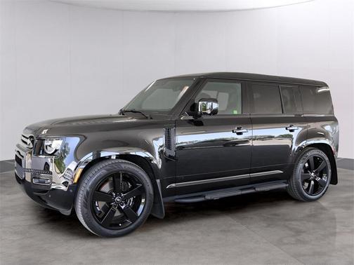 2025 Land Rover Defender P525 V8