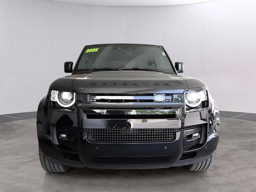 2025 Land Rover Defender P525 V8