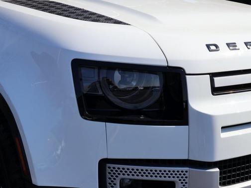 2020 Land Rover Defender 110 HSE