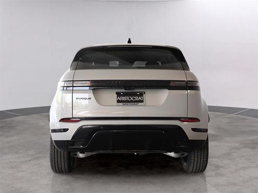 2026 Land Rover Range Rover Evoque Dynamic SE
