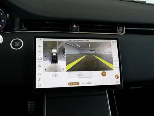 Seoul Pearl Silver 2026 Land Rover Range Rover Evoque Dynamic SE