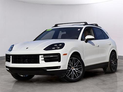 2025 Porsche Cayenne Base
