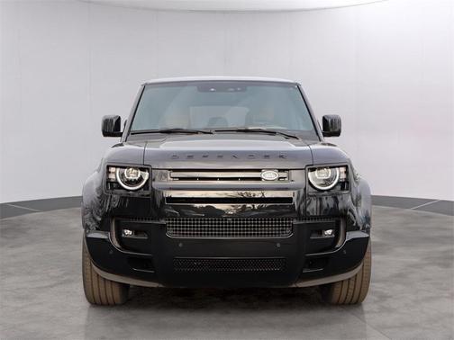 2026 Land Rover Defender 110 X-Dynamic SE