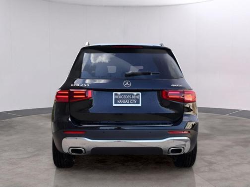 Midnight Black 2025 Mercedes-Benz GLB 250 Base 4MATIC