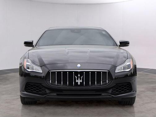 Nero 2018 Maserati Quattroporte S Q4