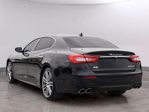 Nero 2018 Maserati Quattroporte S Q4