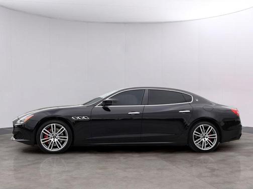 Nero 2018 Maserati Quattroporte S Q4