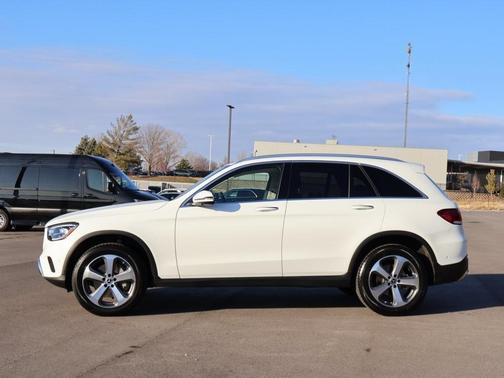 2022 Mercedes-Benz GLC 300 Base 4MATIC