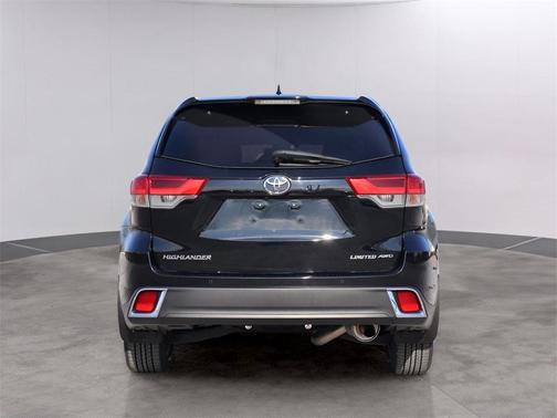 2019 Toyota Highlander Limited Platinum