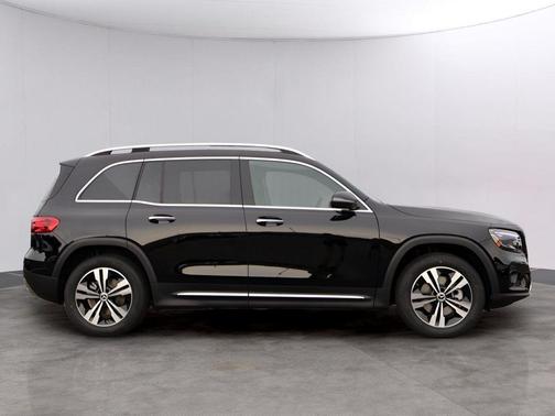 2025 Mercedes-Benz GLB 250 Base 4MATIC