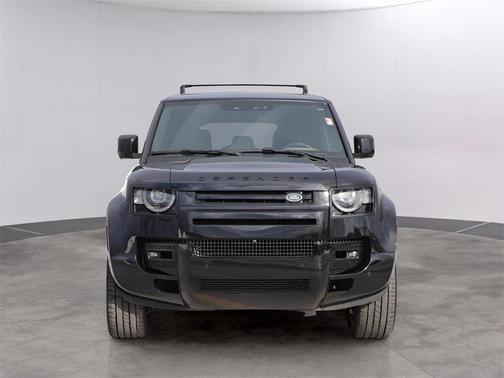 2024 Land Rover Defender P400 X