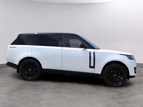 2025 Land Rover Range Rover P530 SE