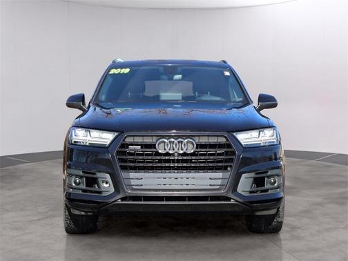 2019 Audi Q7 55 Prestige