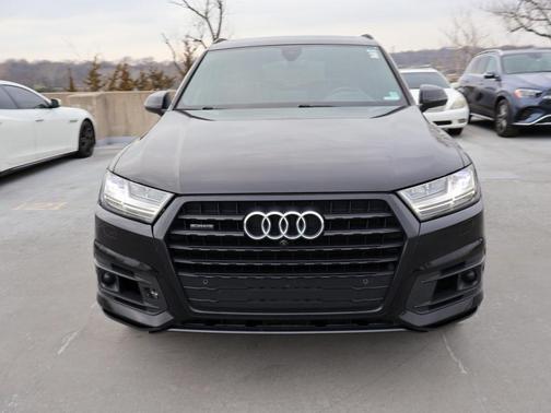 2019 Audi Q7 55 Prestige