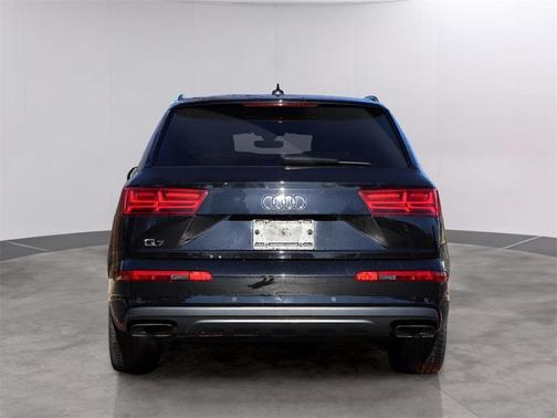 2019 Audi Q7 55 Prestige