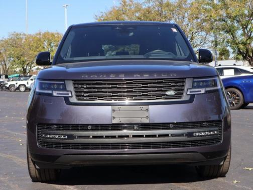 2025 Land Rover Range Rover P530 SE