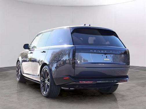 2025 Land Rover Range Rover P530 SE