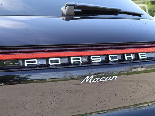 2024 Porsche Macan