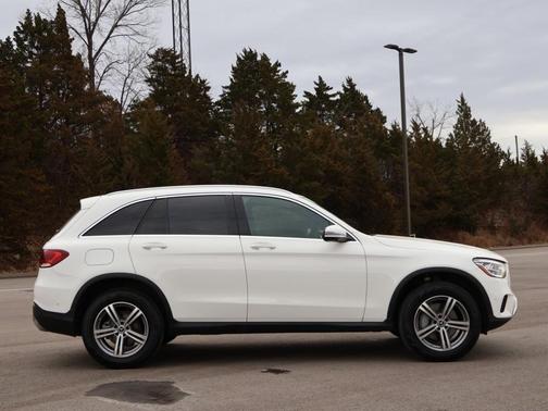 2022 Mercedes-Benz GLC 300 Base 4MATIC