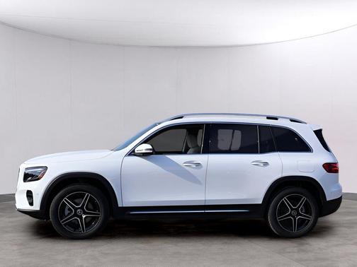 2026 Mercedes-Benz GLB 250 Base 4MATIC