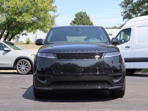 Santorini Black 2026 Land Rover Range Rover Sport P400 Dynamic SE