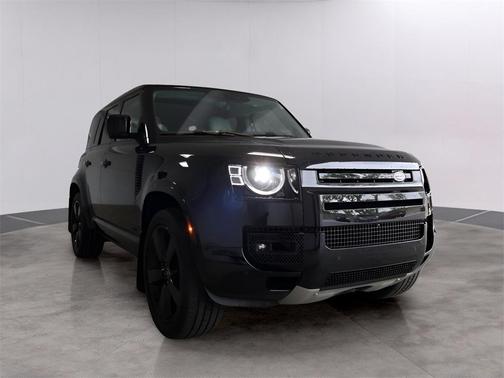 2025 Land Rover Defender P525 V8