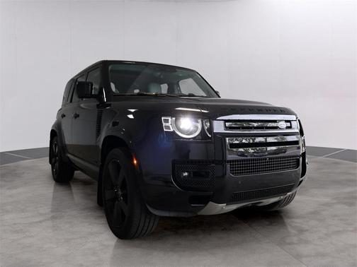2025 Land Rover Defender P525 V8