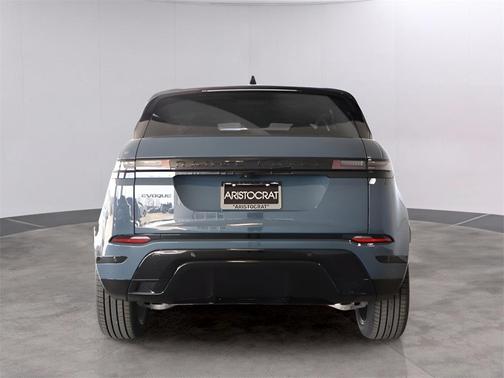 2026 Land Rover Range Rover Evoque Dynamic SE