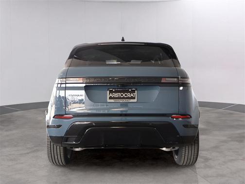 2026 Land Rover Range Rover Evoque Dynamic SE