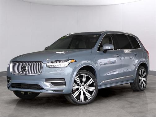 2023 Volvo XC90 Recharge Plug-In Hybrid T8 Plus 6 Passenger