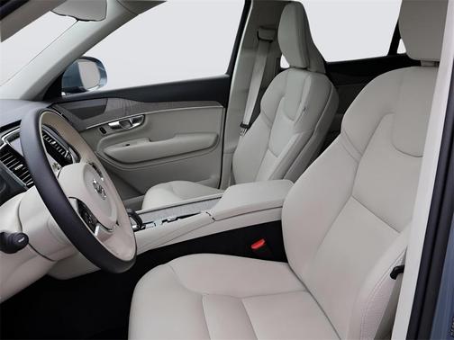 2023 Volvo XC90 Recharge Plug-In Hybrid T8 Plus 6 Passenger