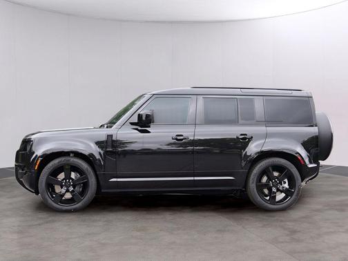 Santorini Black 2026 Land Rover Defender P400 X-Dynamic SE